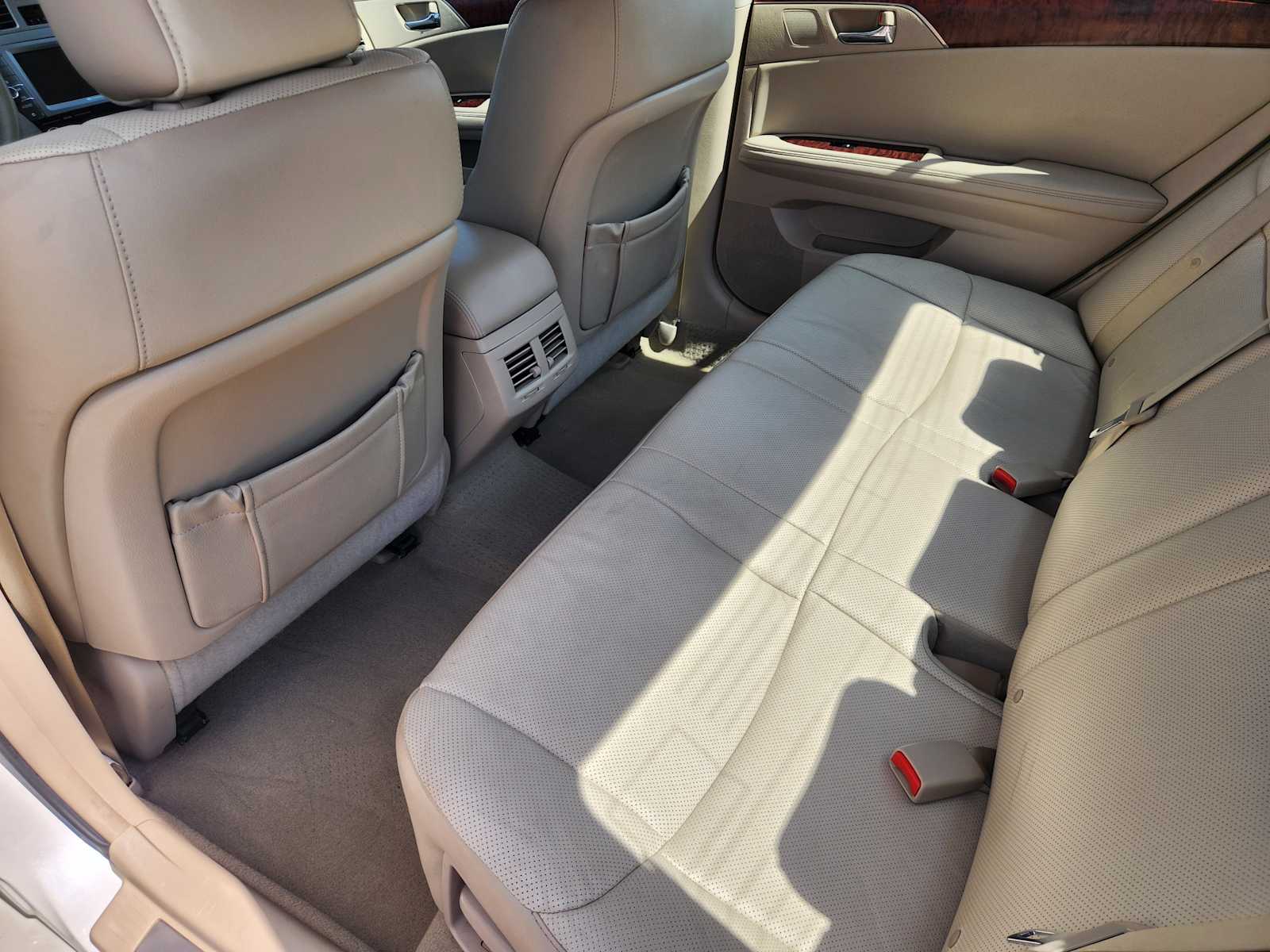 Thumbnail: 2012 Toyota Avalon - 12