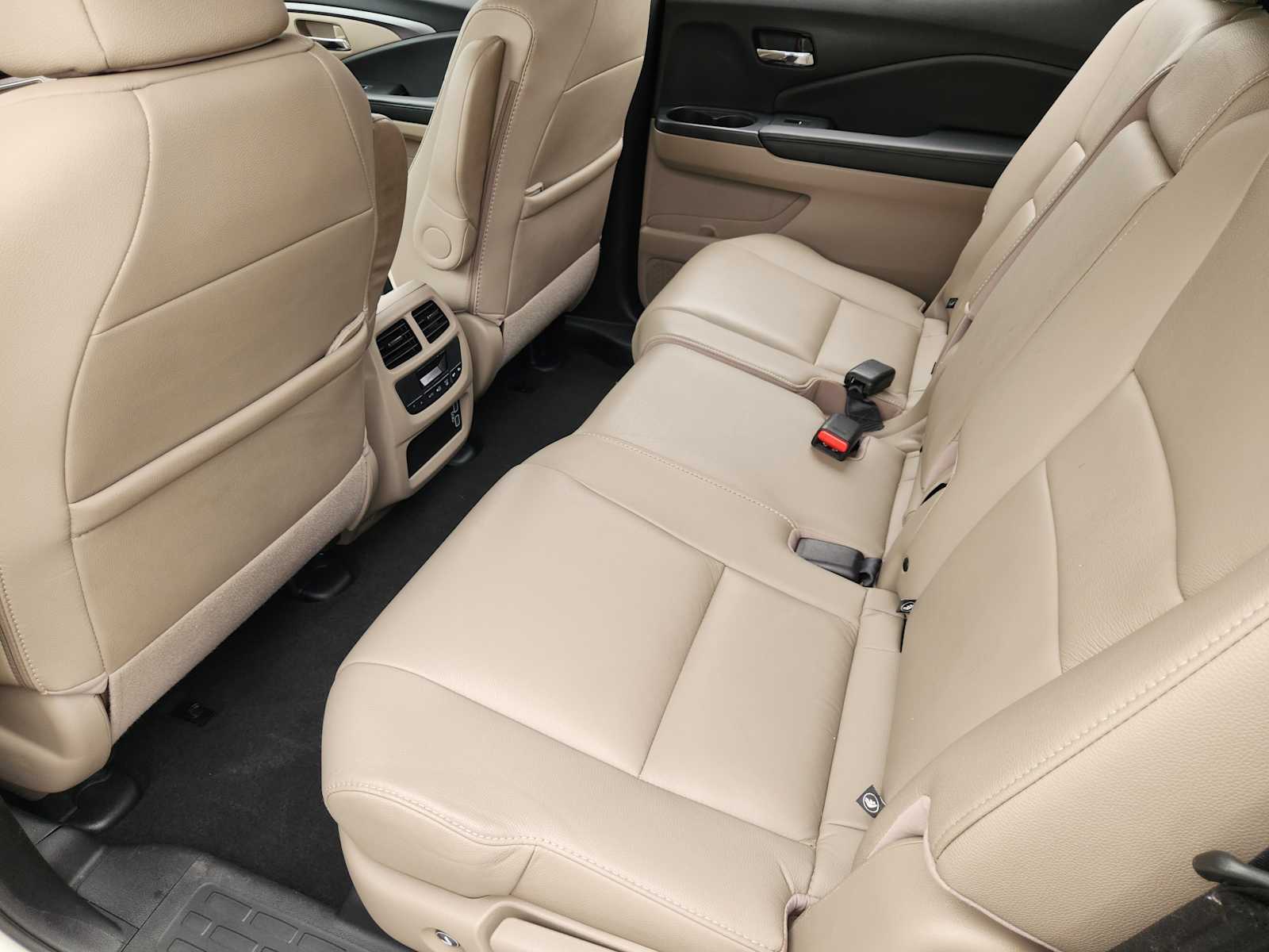 Thumbnail: 2021 Honda Pilot - 12