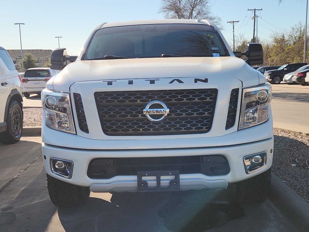 Used 2018 Nissan Titan PRO-4X Truck Crew Cab
