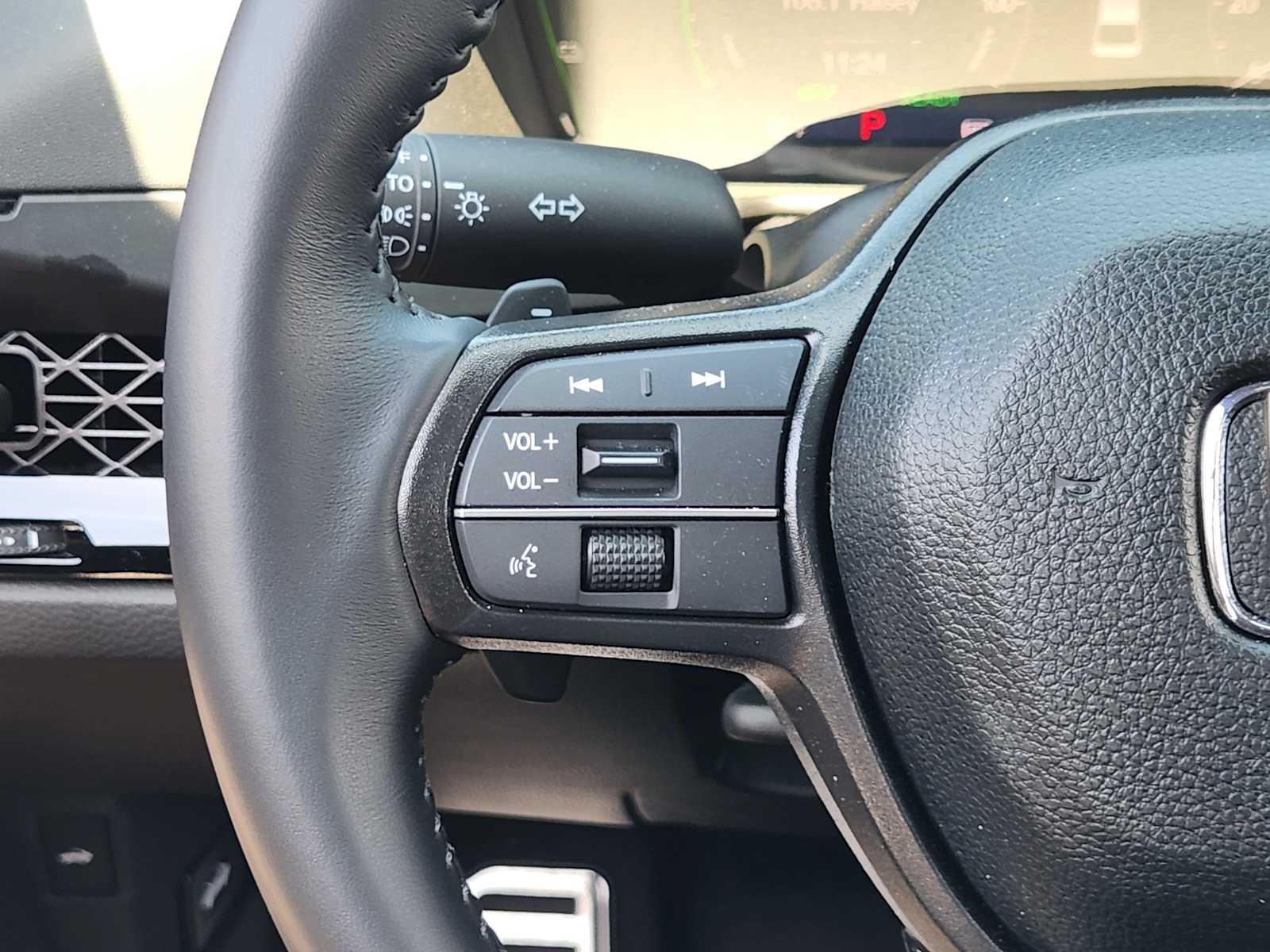 Thumbnail: 2025 Honda Accord - 32