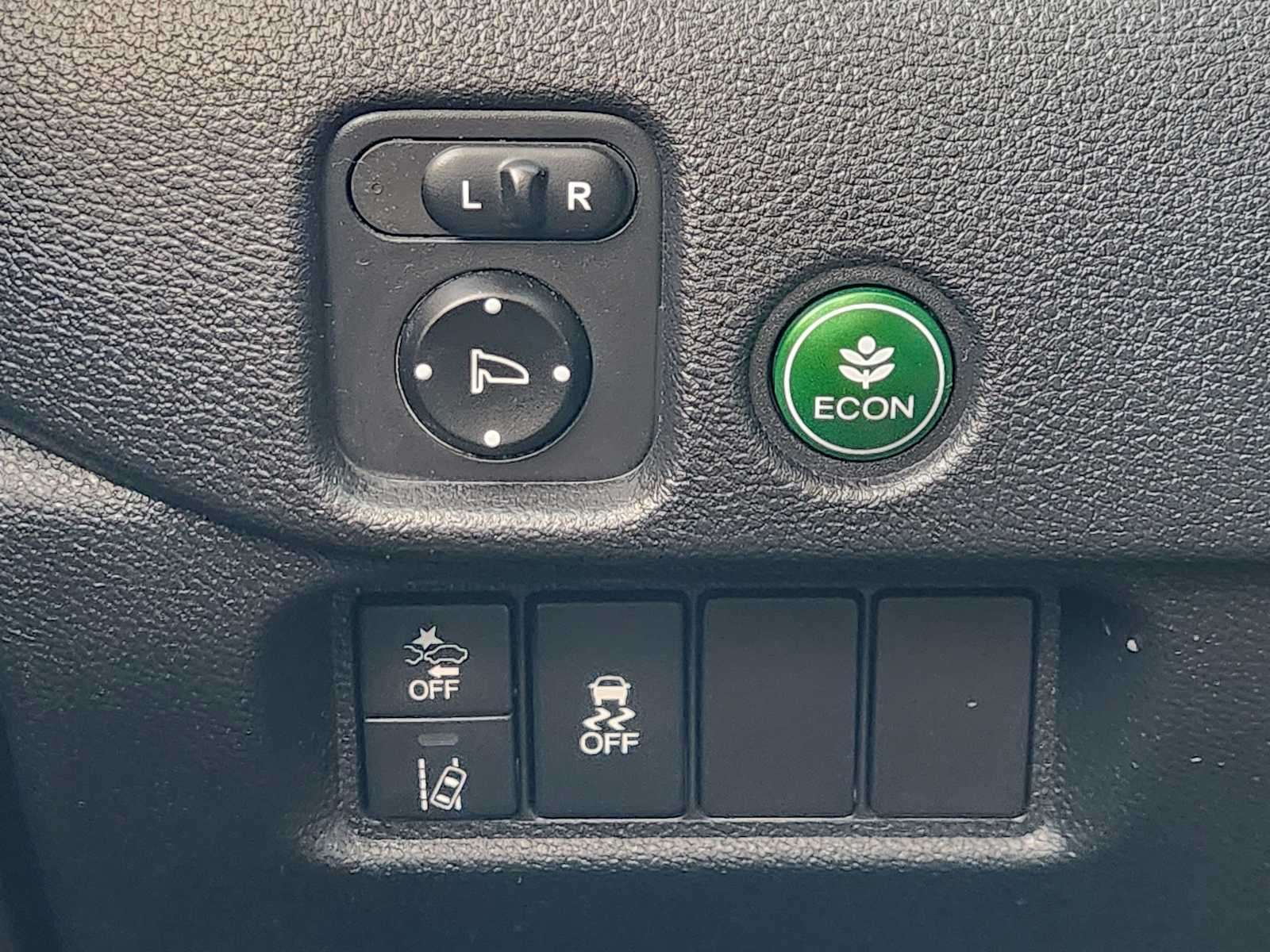 Thumbnail: 2019 Honda Pilot - 28