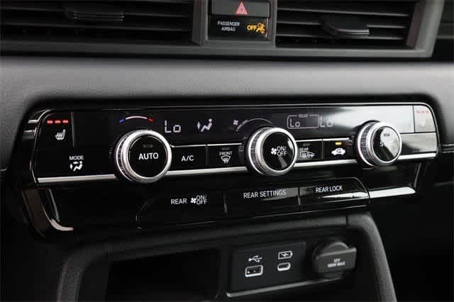 Thumbnail: 2025 Honda Pilot - 16