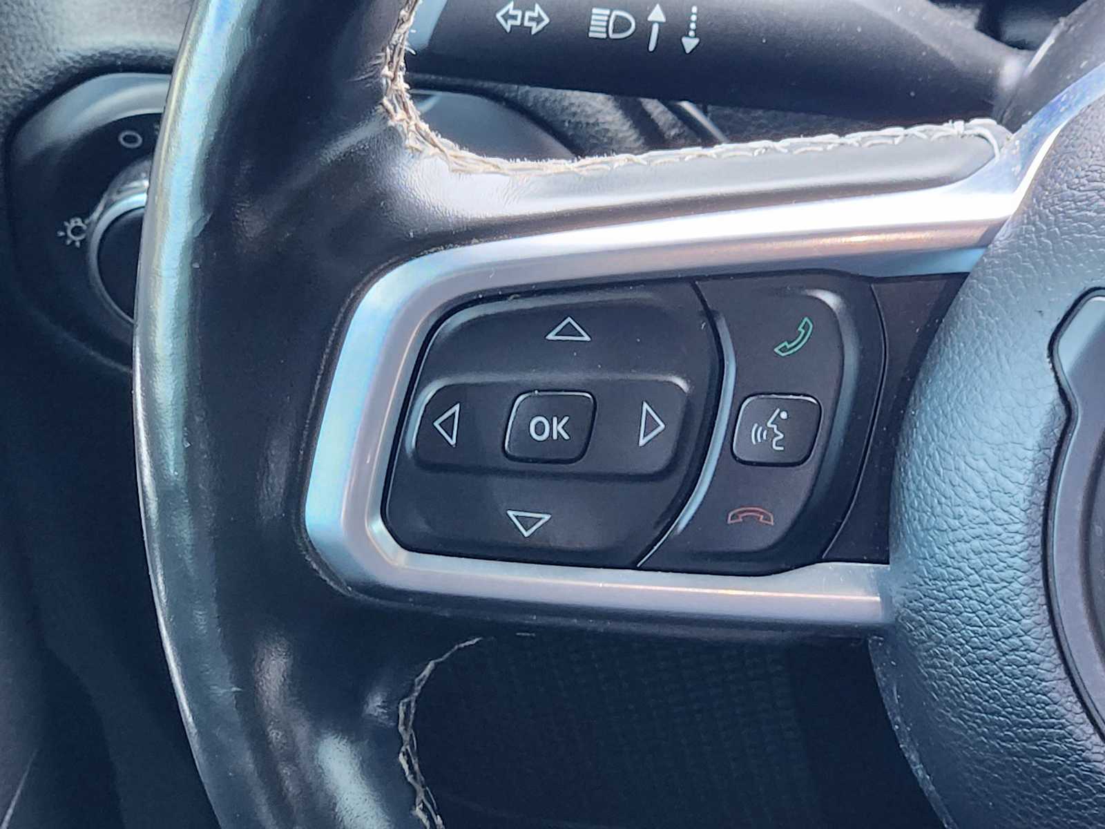 Thumbnail: 2020 Jeep Wrangler - 31