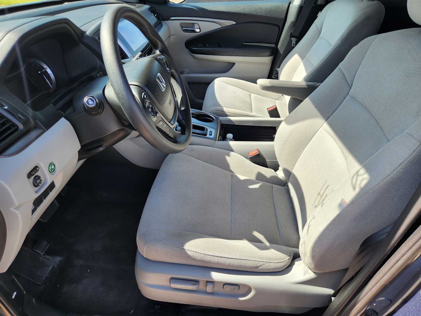 Thumbnail: 2016 Honda Pilot - 7