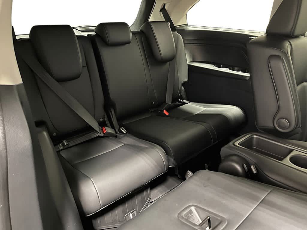 Thumbnail: 2026 Honda Odyssey - 26