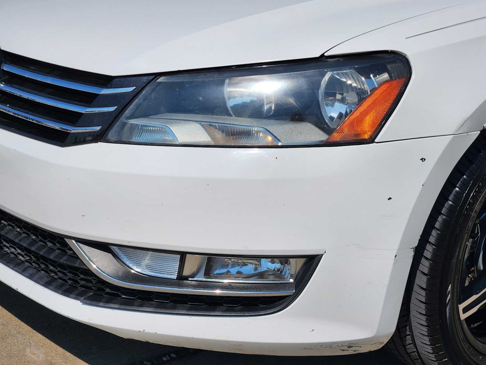 Thumbnail: 2015 Volkswagen Passat - 23