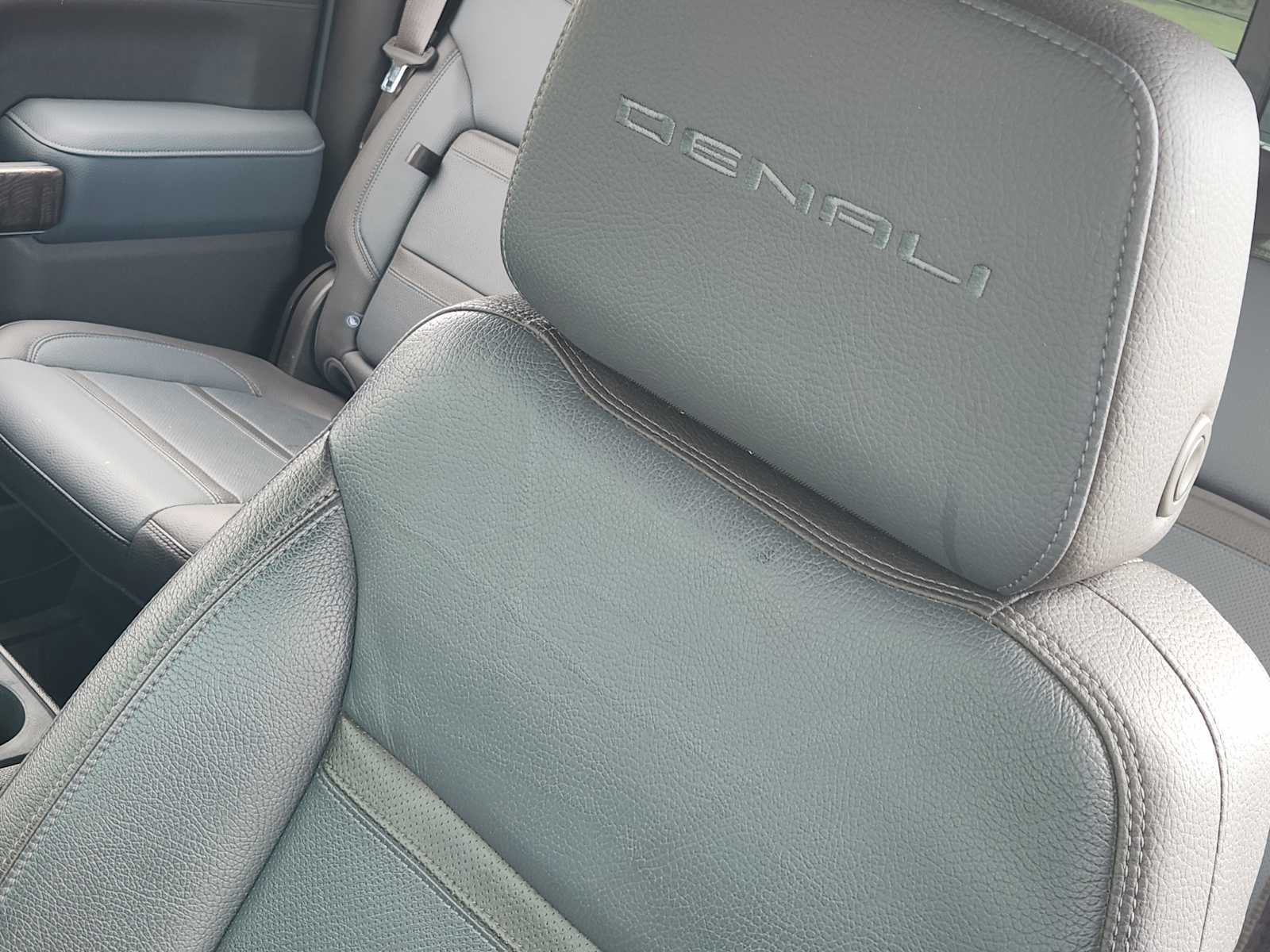 Thumbnail: 2021 GMC Sierra 1500 - 24