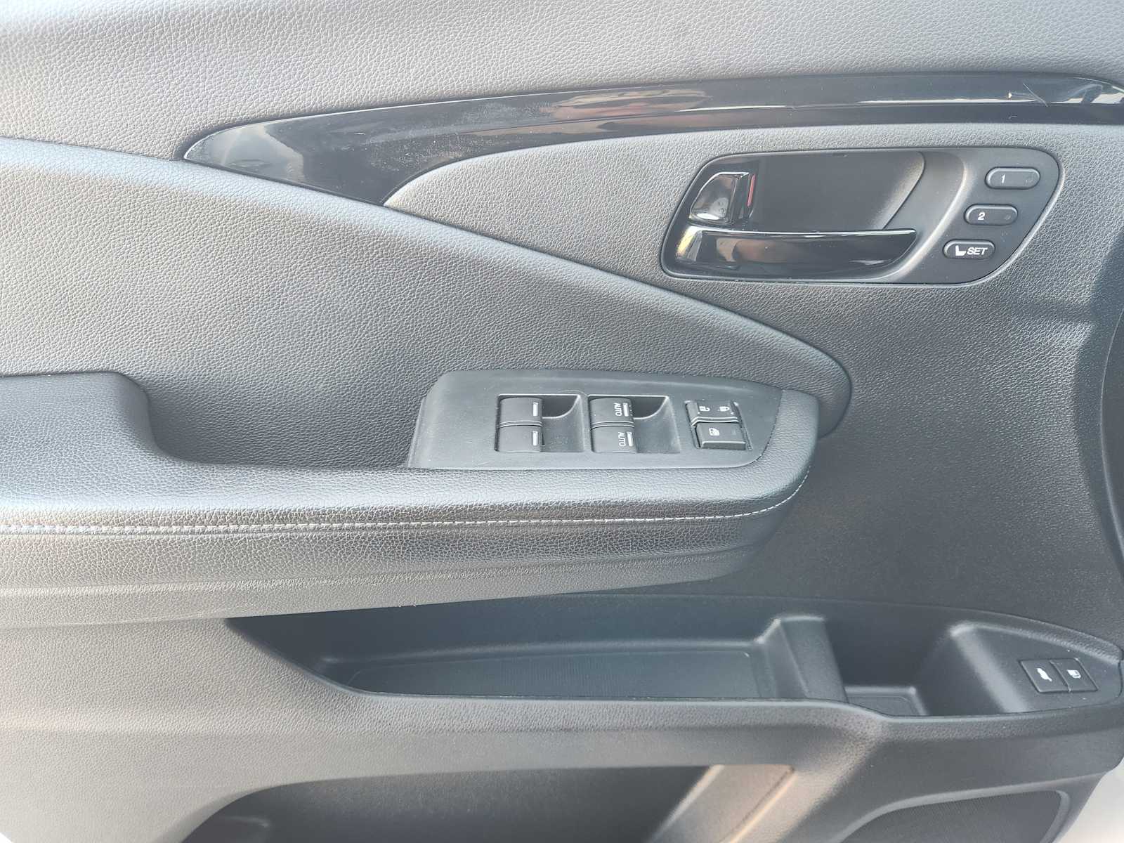 Thumbnail: 2023 Honda Passport - 29