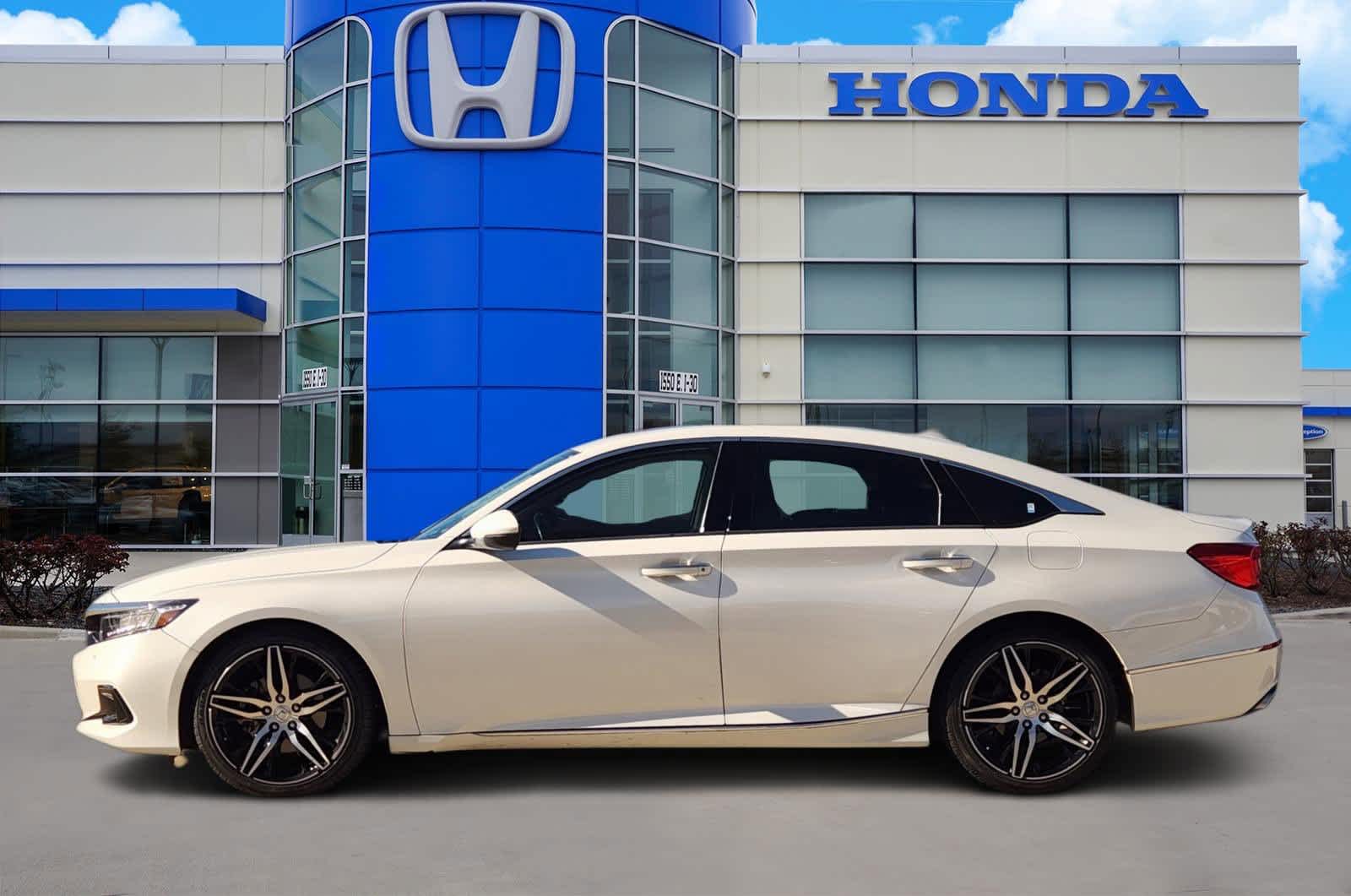 Thumbnail: 2022 Honda Accord - 3