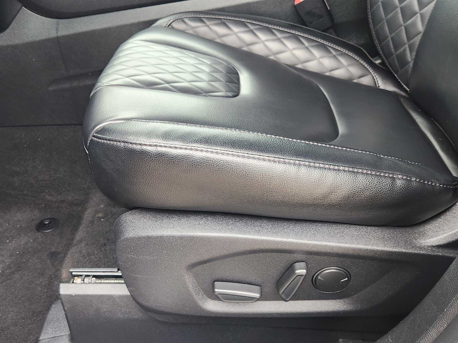 Thumbnail: 2024 Ford Edge - 30