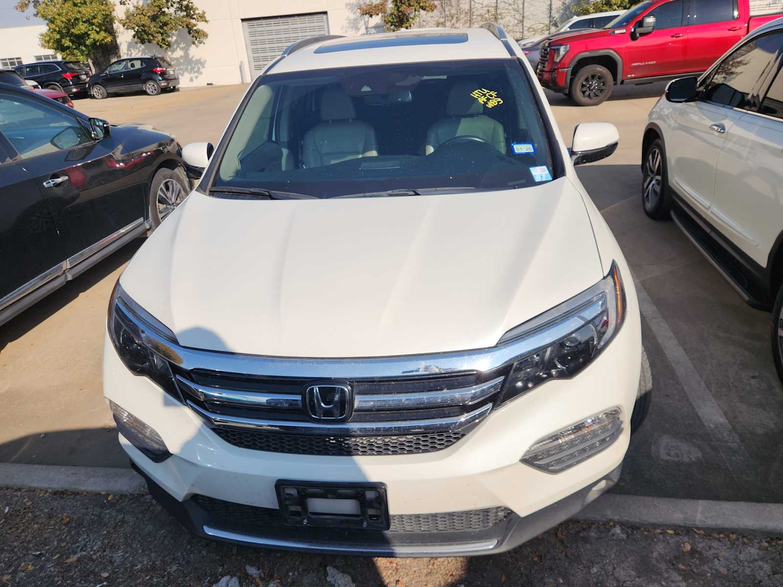 2016 Honda Pilot Touring photo 2