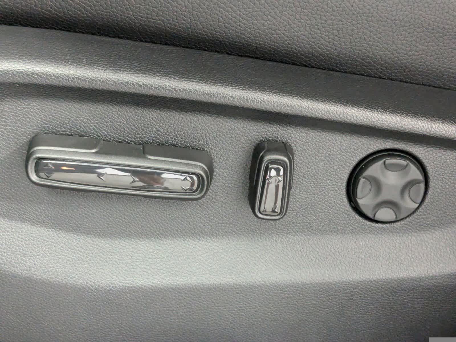 Thumbnail: 2026 Honda Odyssey - 11