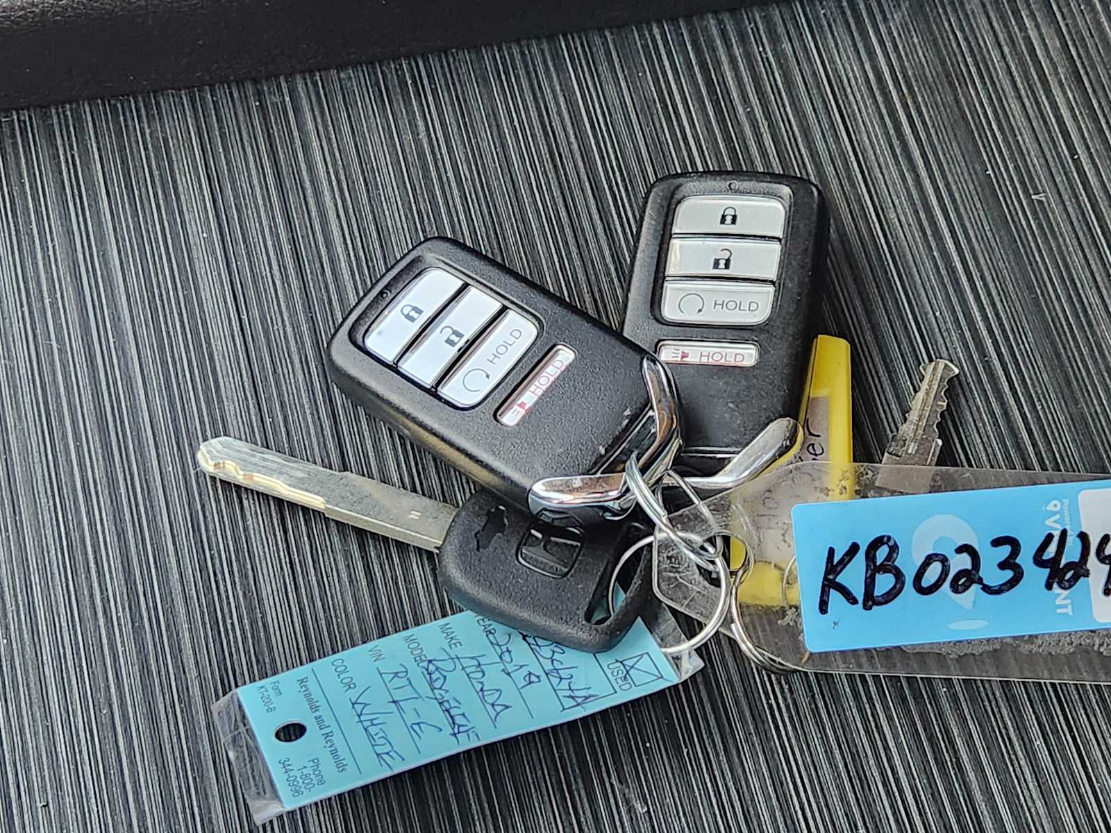 Thumbnail: 2019 Honda Ridgeline - 21