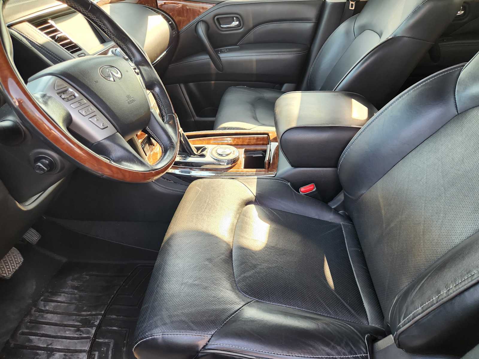 Thumbnail: 2019 INFINITI QX80 - 7