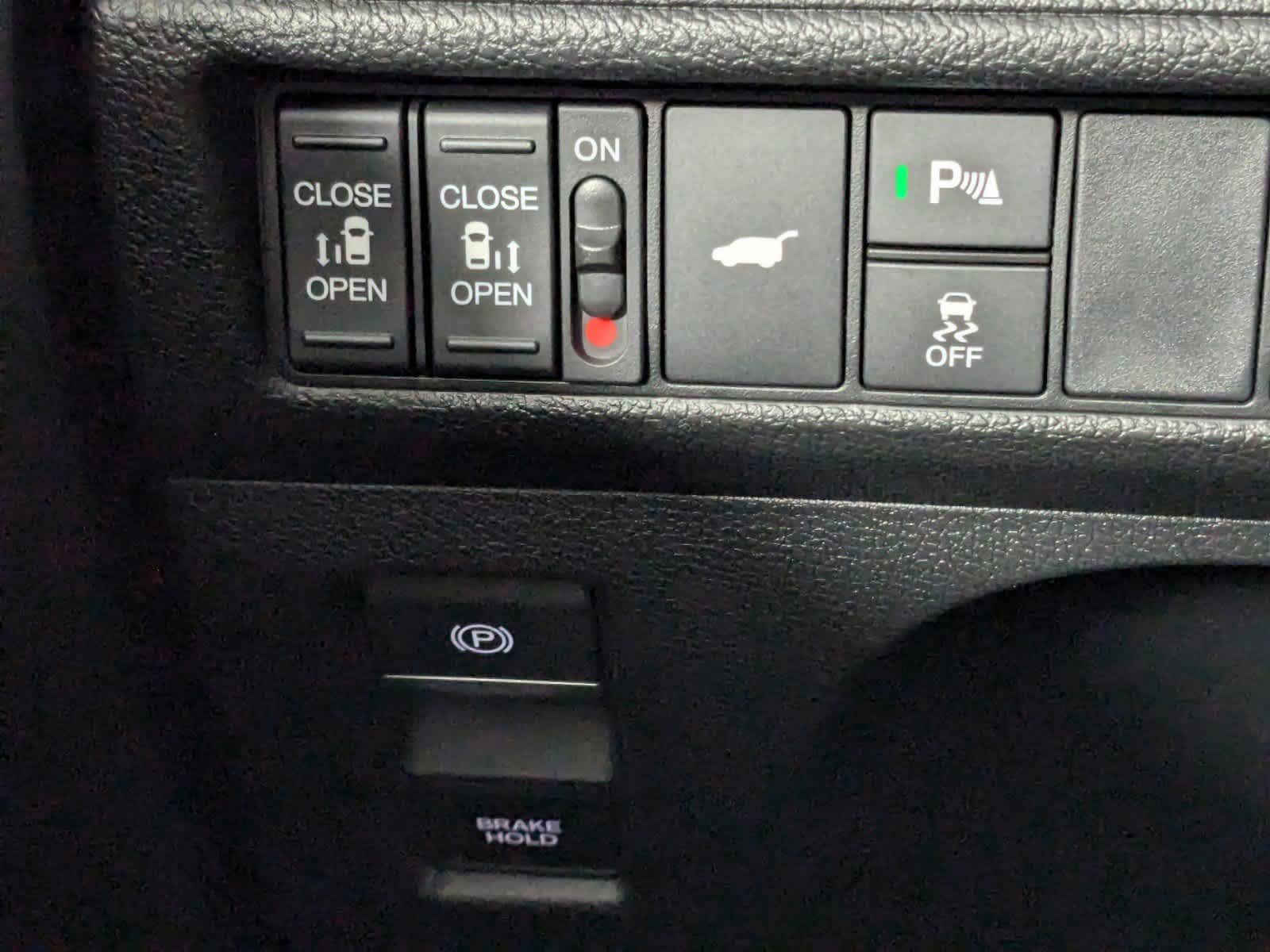 Thumbnail: 2026 Honda Odyssey - 21