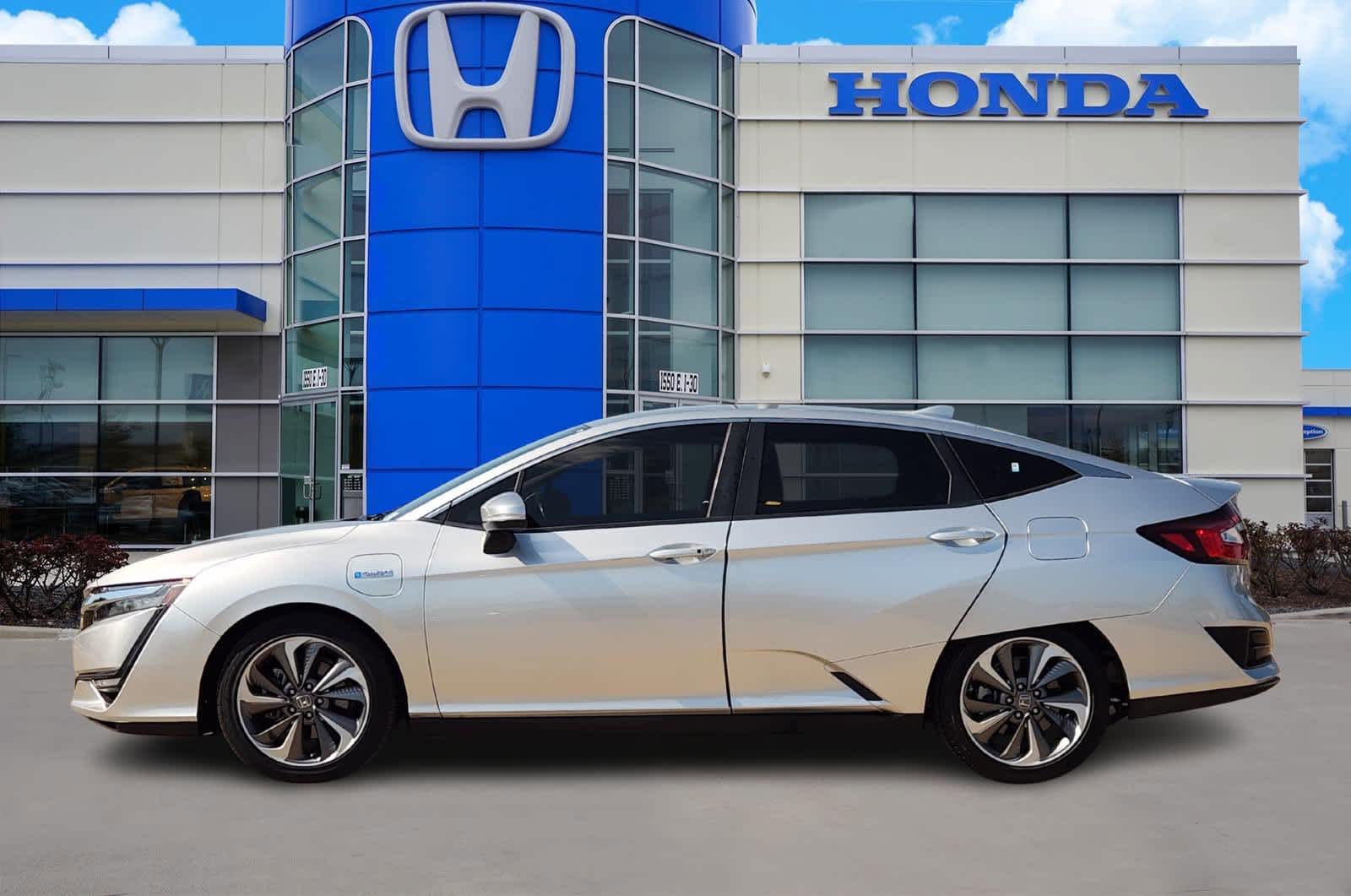 Thumbnail: 2018 Honda Clarity - 3