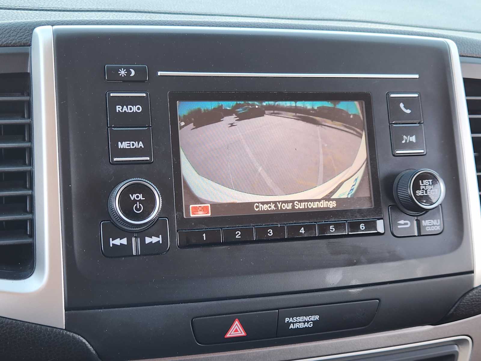 Thumbnail: 2019 Honda Pilot - 26