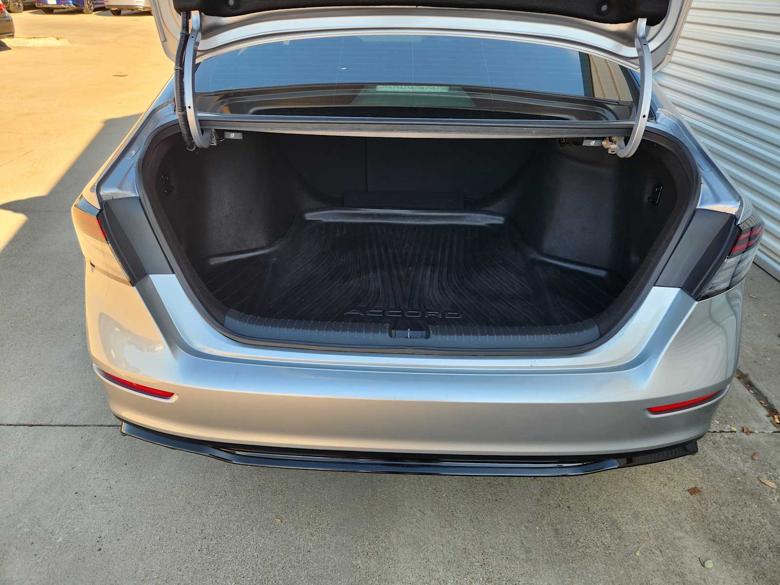 Thumbnail: 2023 Honda Accord - 19