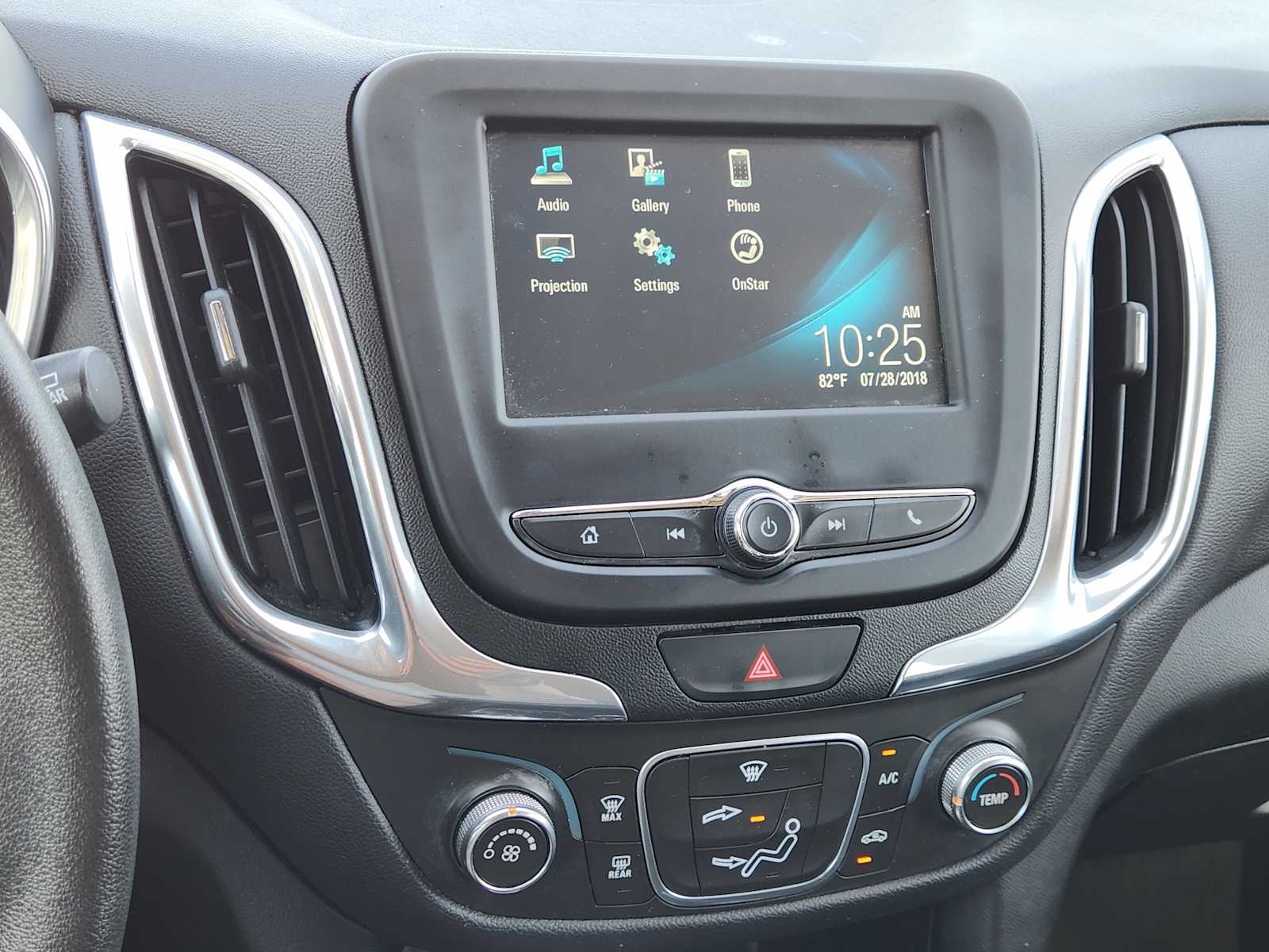 Thumbnail: 2018 Chevrolet Equinox - 16