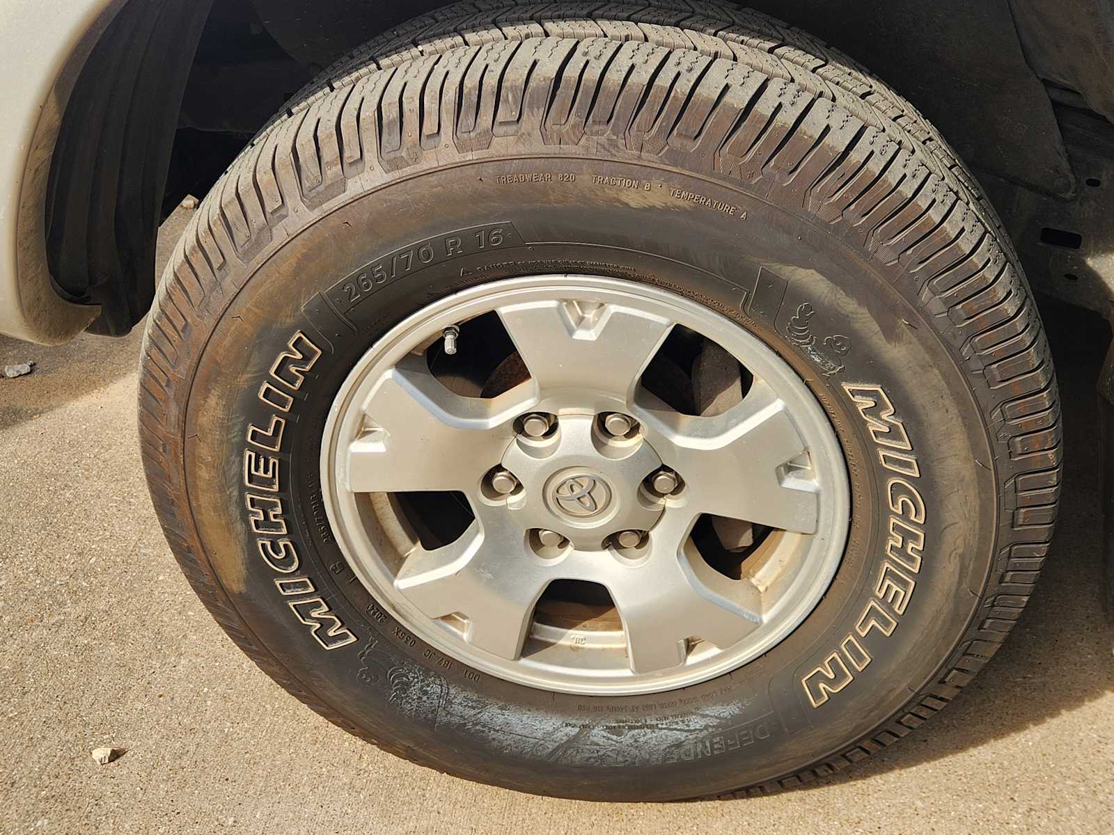 Thumbnail: 2007 Toyota Tacoma - 11