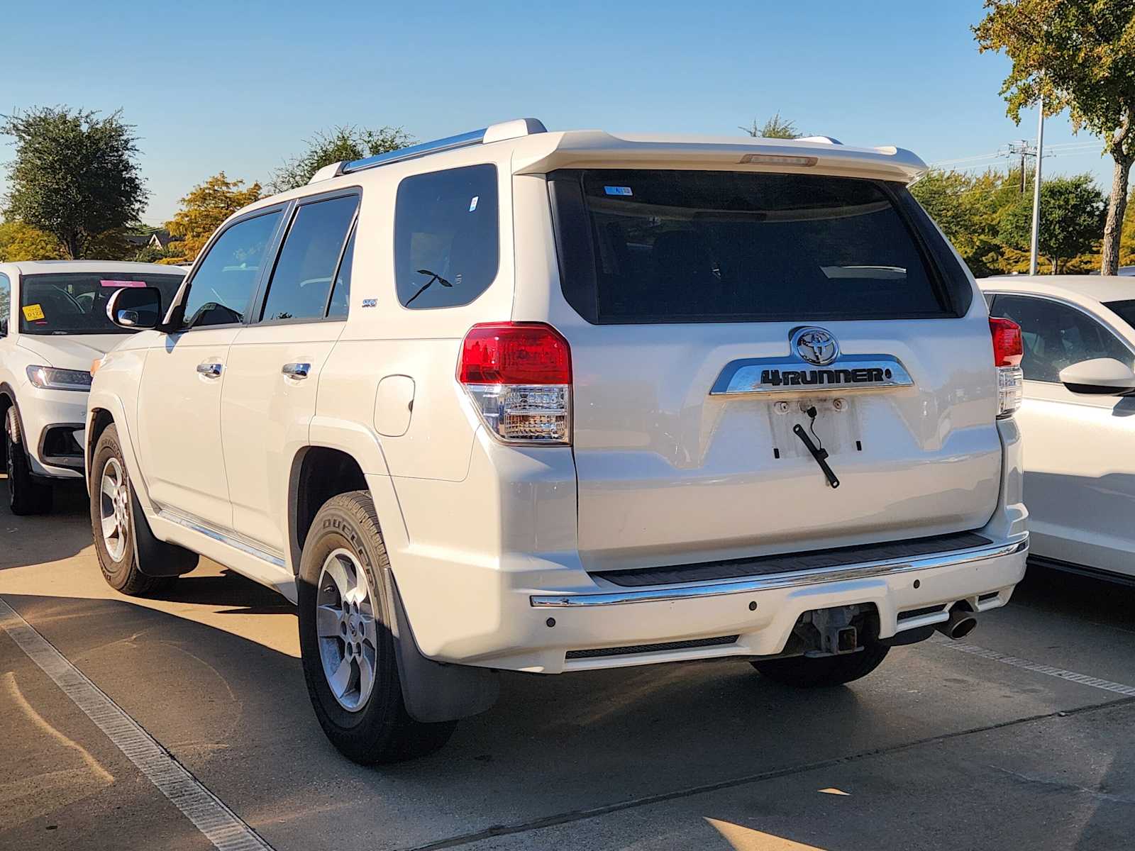Thumbnail: 2011 Toyota 4Runner - 6