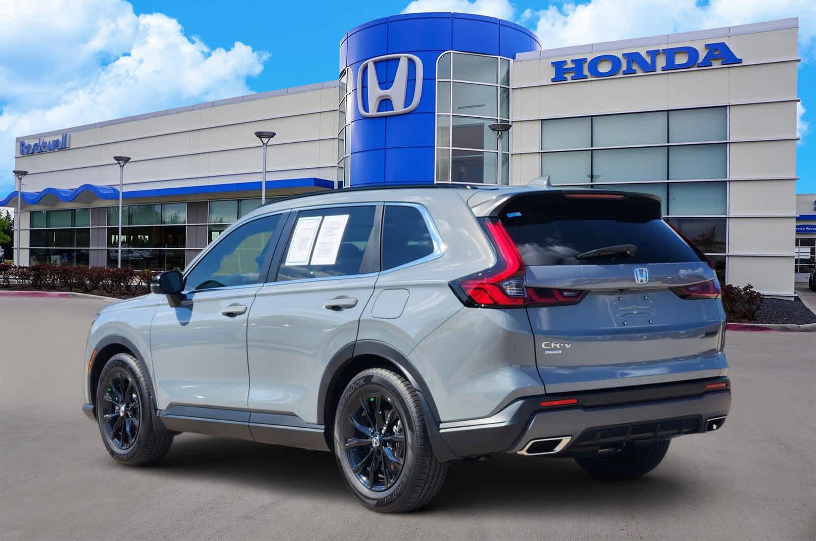 2025 Honda CR-V Hybrid Sport-L photo 4