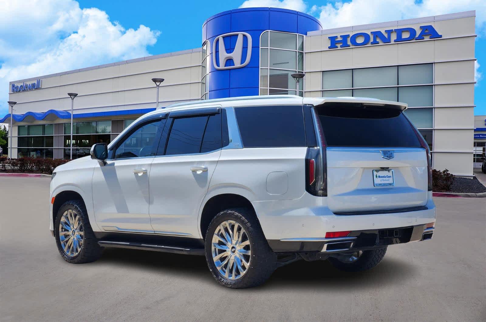 2021 Cadillac Escalade Premium Luxury 4
