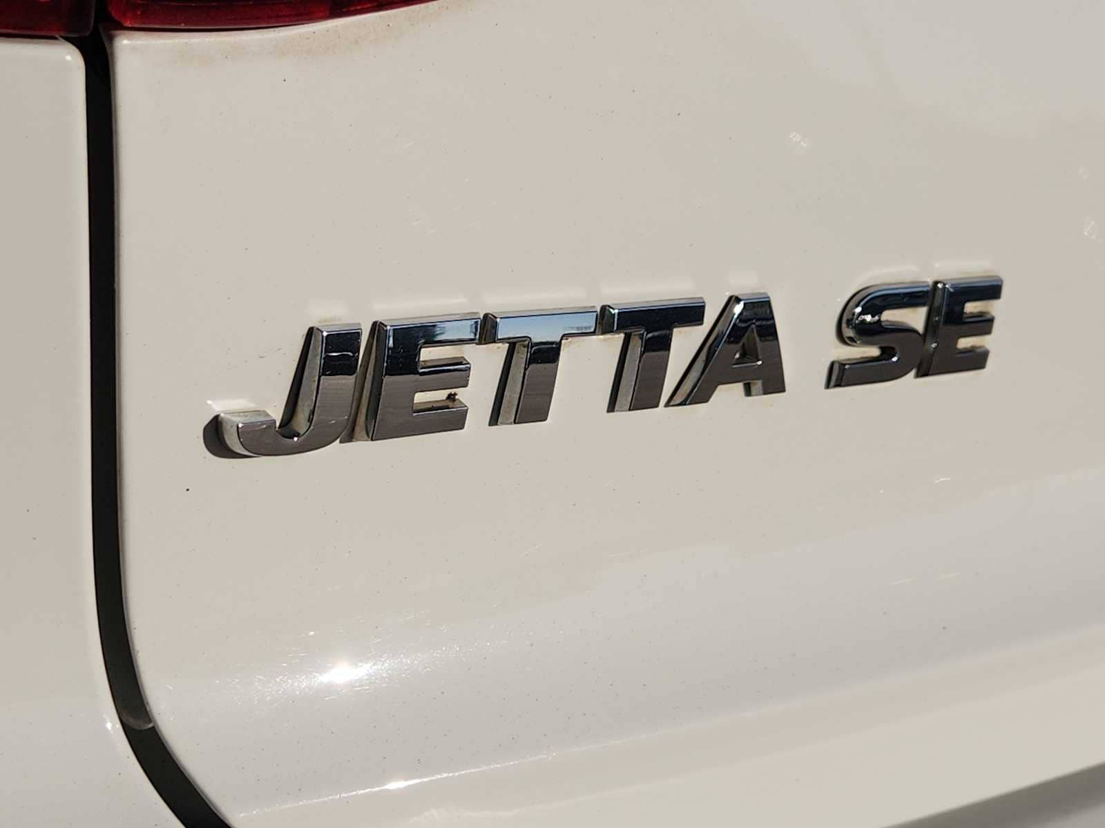 Thumbnail: 2015 Volkswagen Jetta - 10