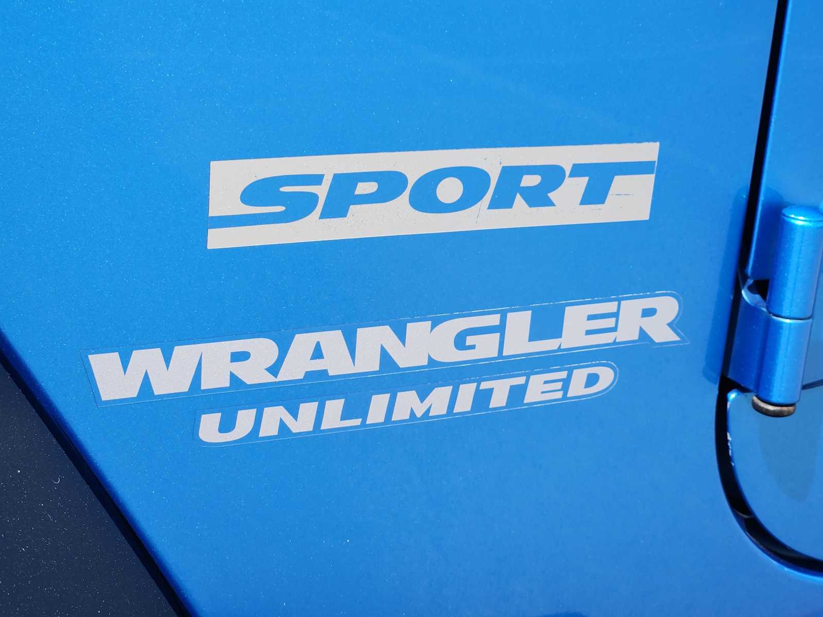 Thumbnail: 2010 Jeep Wrangler - 7