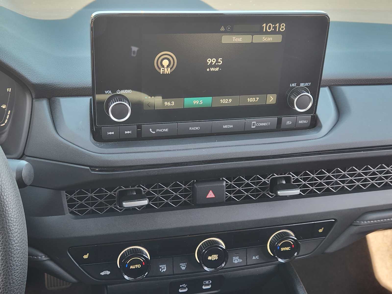 Thumbnail: 2024 Honda Accord - 16