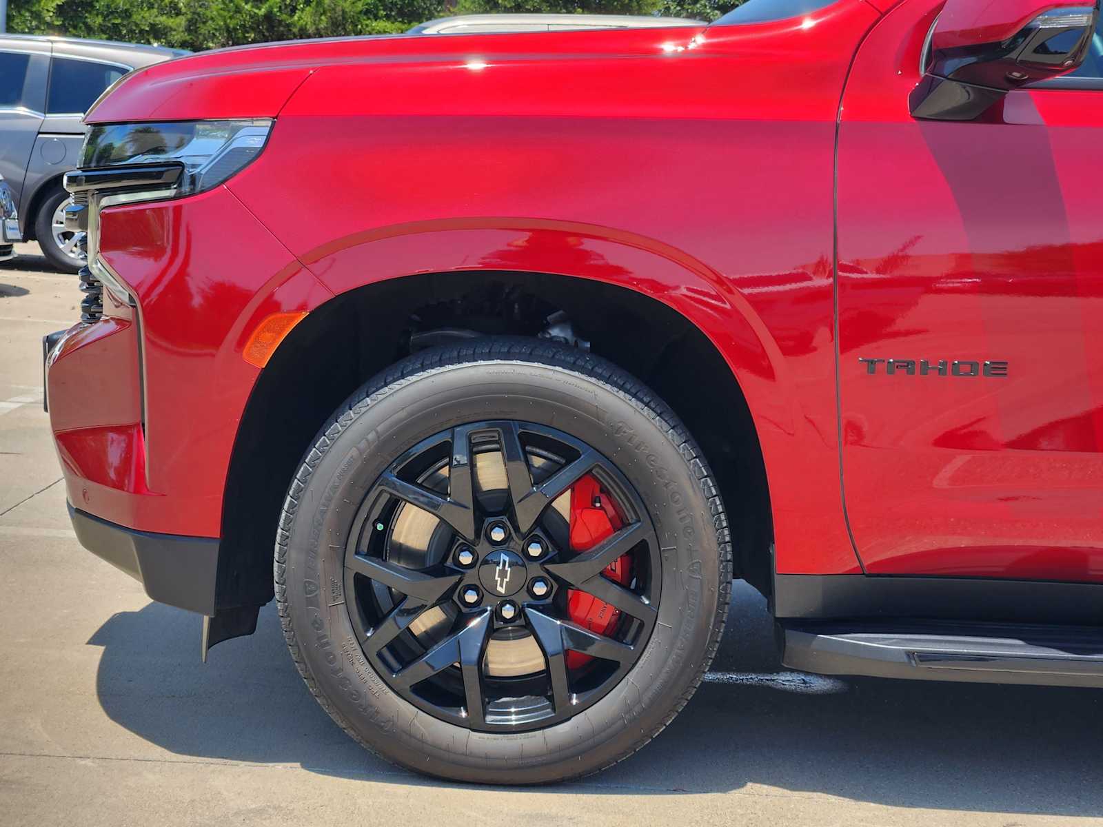 Thumbnail: 2023 Chevrolet Tahoe - 8