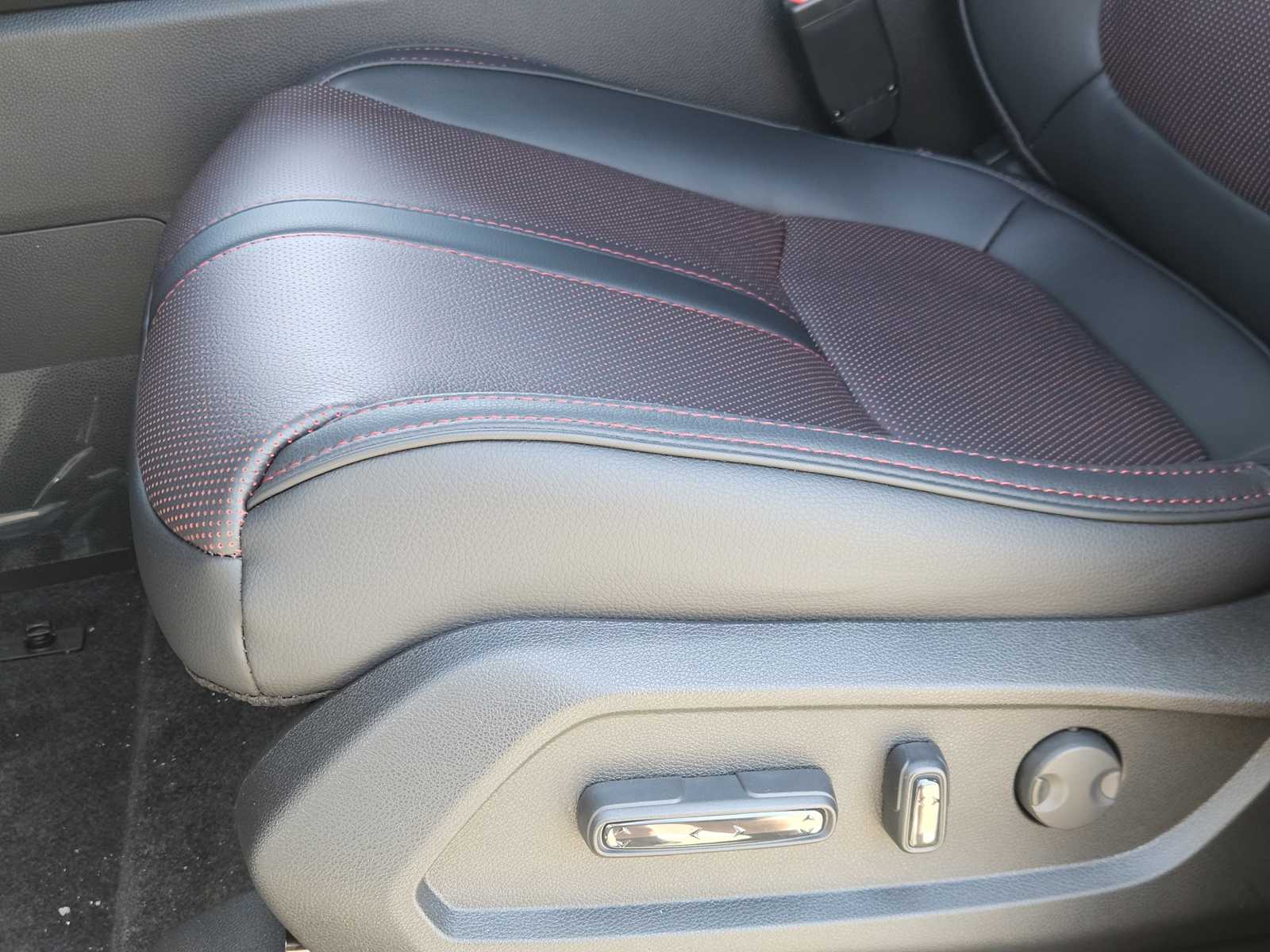 Thumbnail: 2026 Honda Pilot - 20