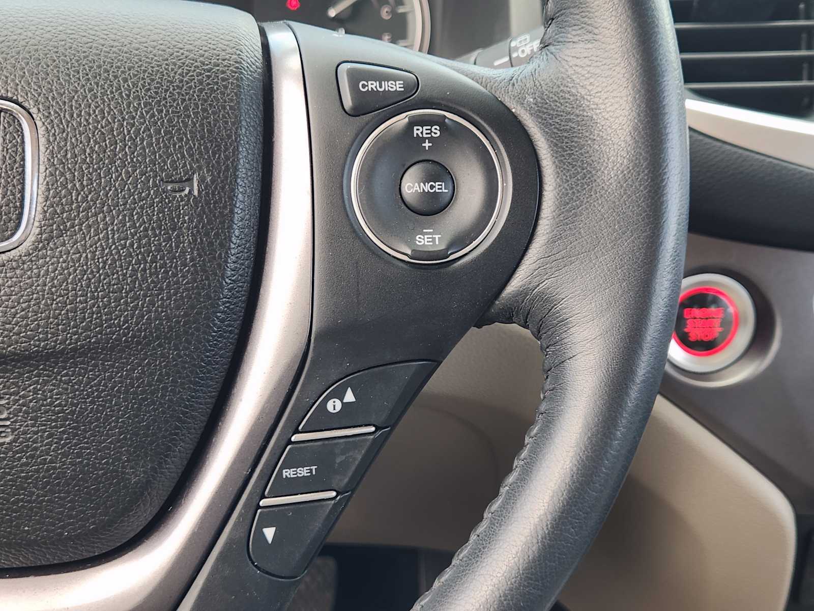 Thumbnail: 2016 Honda Pilot - 34