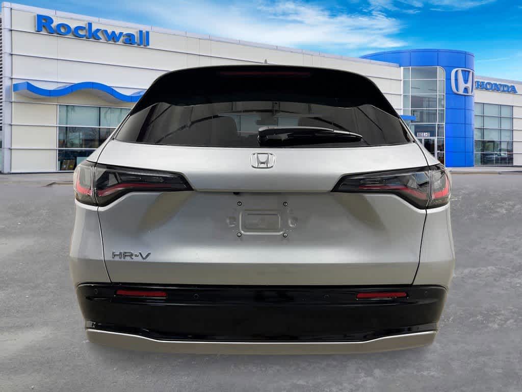 Thumbnail: 2027 Honda HR-V - 4