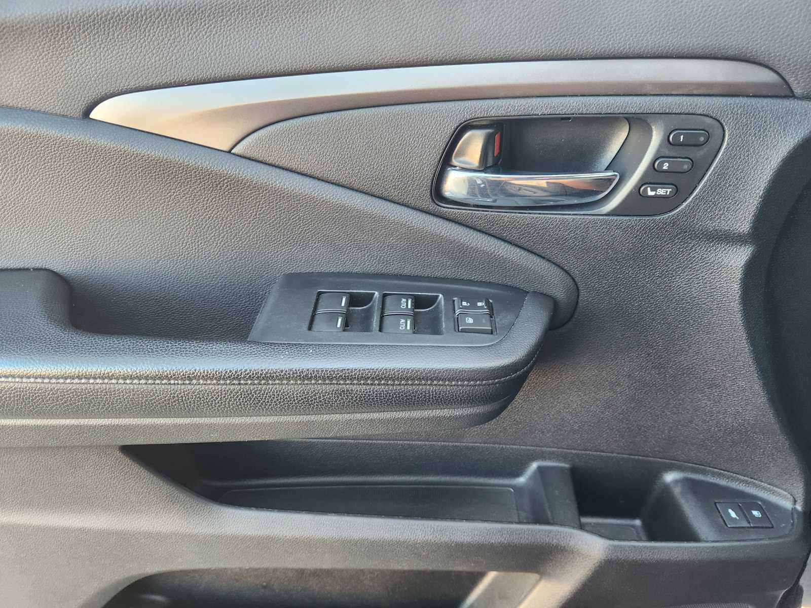 Thumbnail: 2021 Honda Pilot - 30