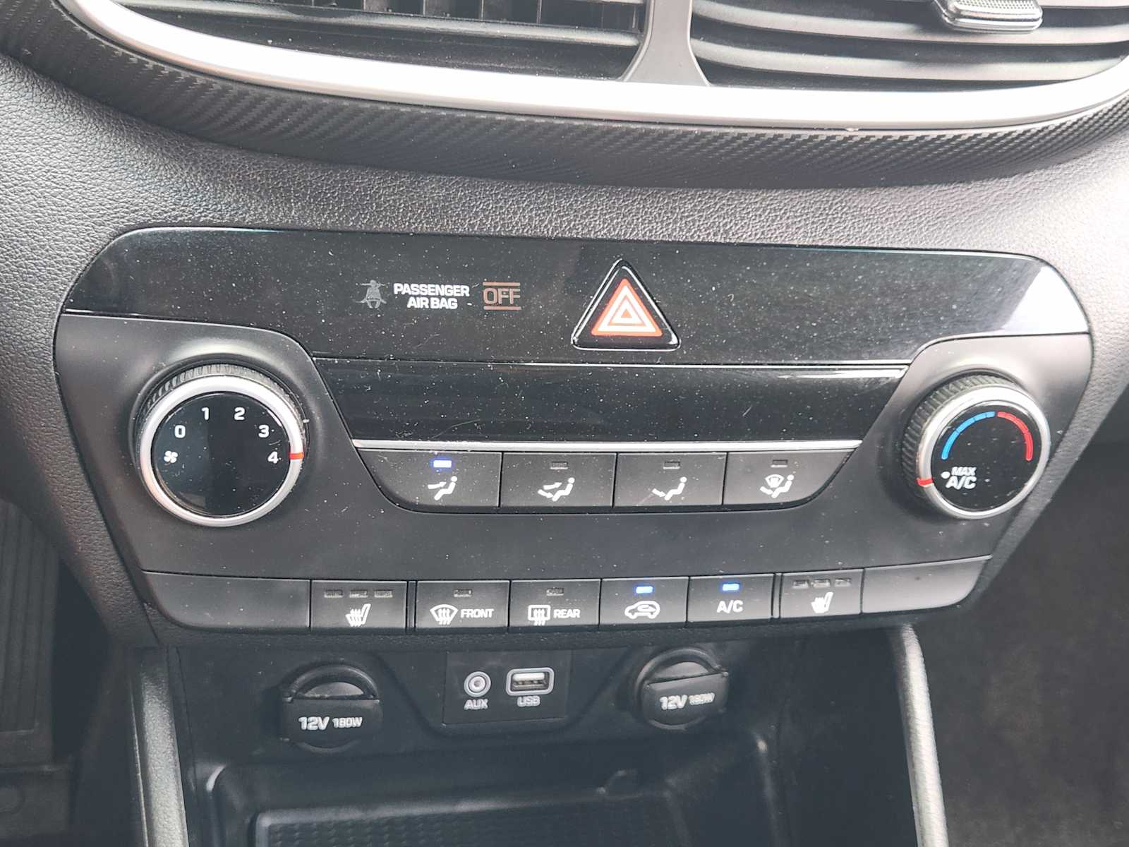 Thumbnail: 2020 Hyundai Tucson - 25
