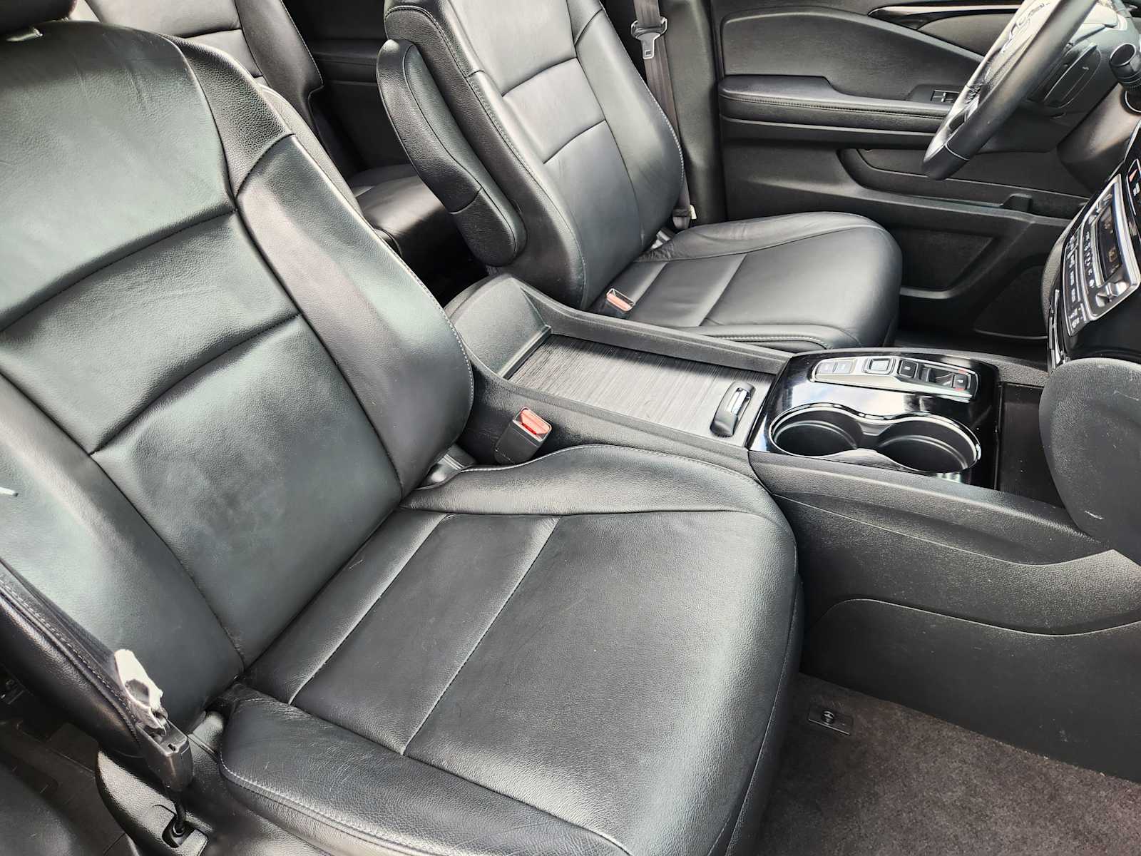 Thumbnail: 2022 Honda Pilot - 15