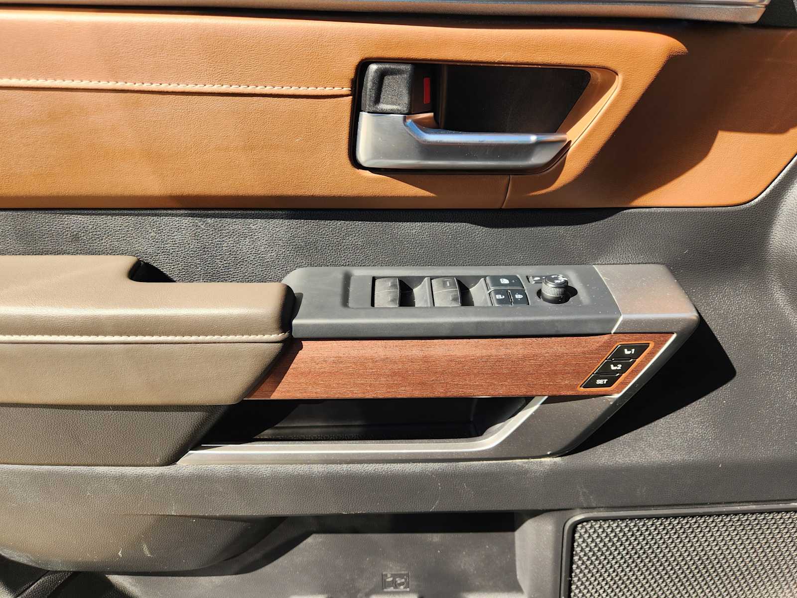 Thumbnail: 2022 Toyota Tundra - 29