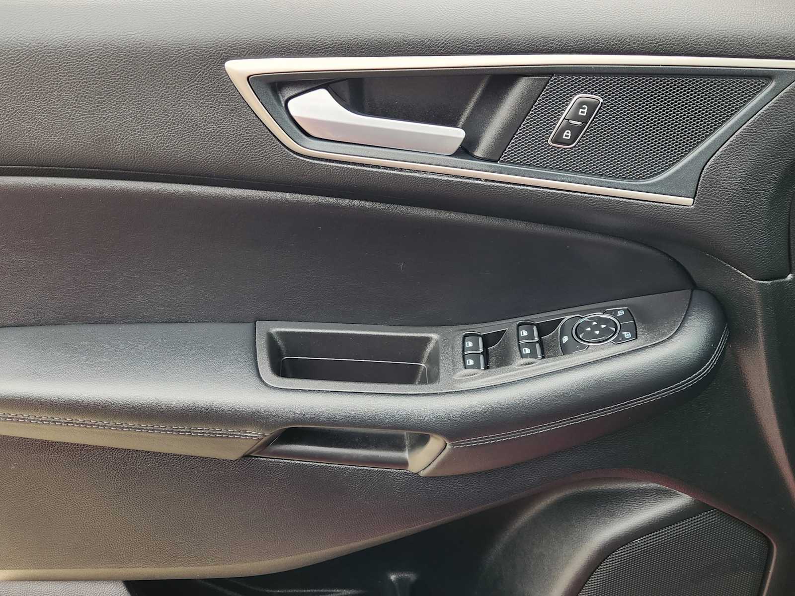 Thumbnail: 2024 Ford Edge - 28