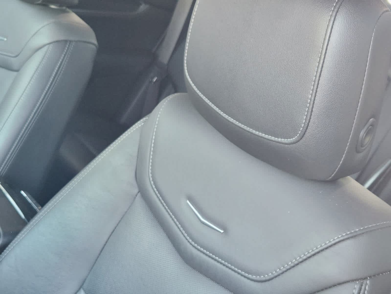 Thumbnail: 2021 Cadillac XT5 - 24