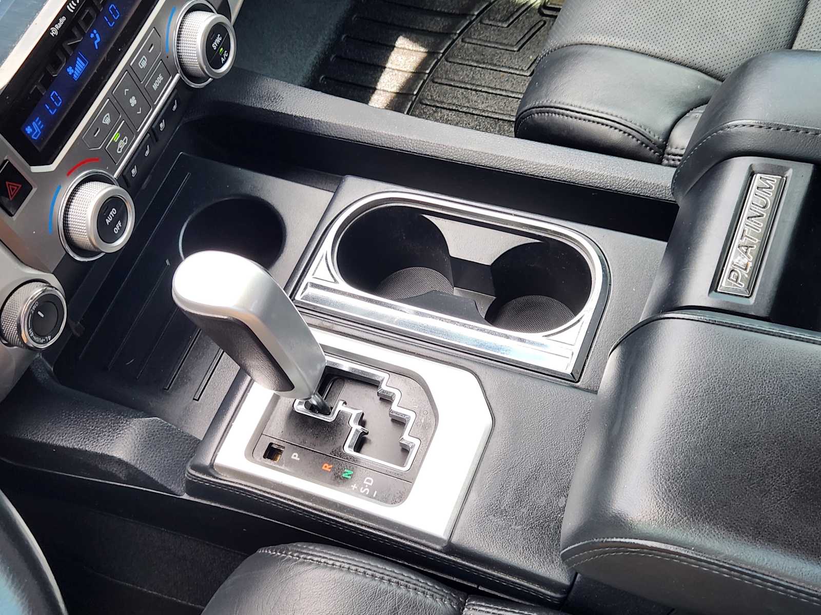 2017 Toyota Tundra Platinum 18