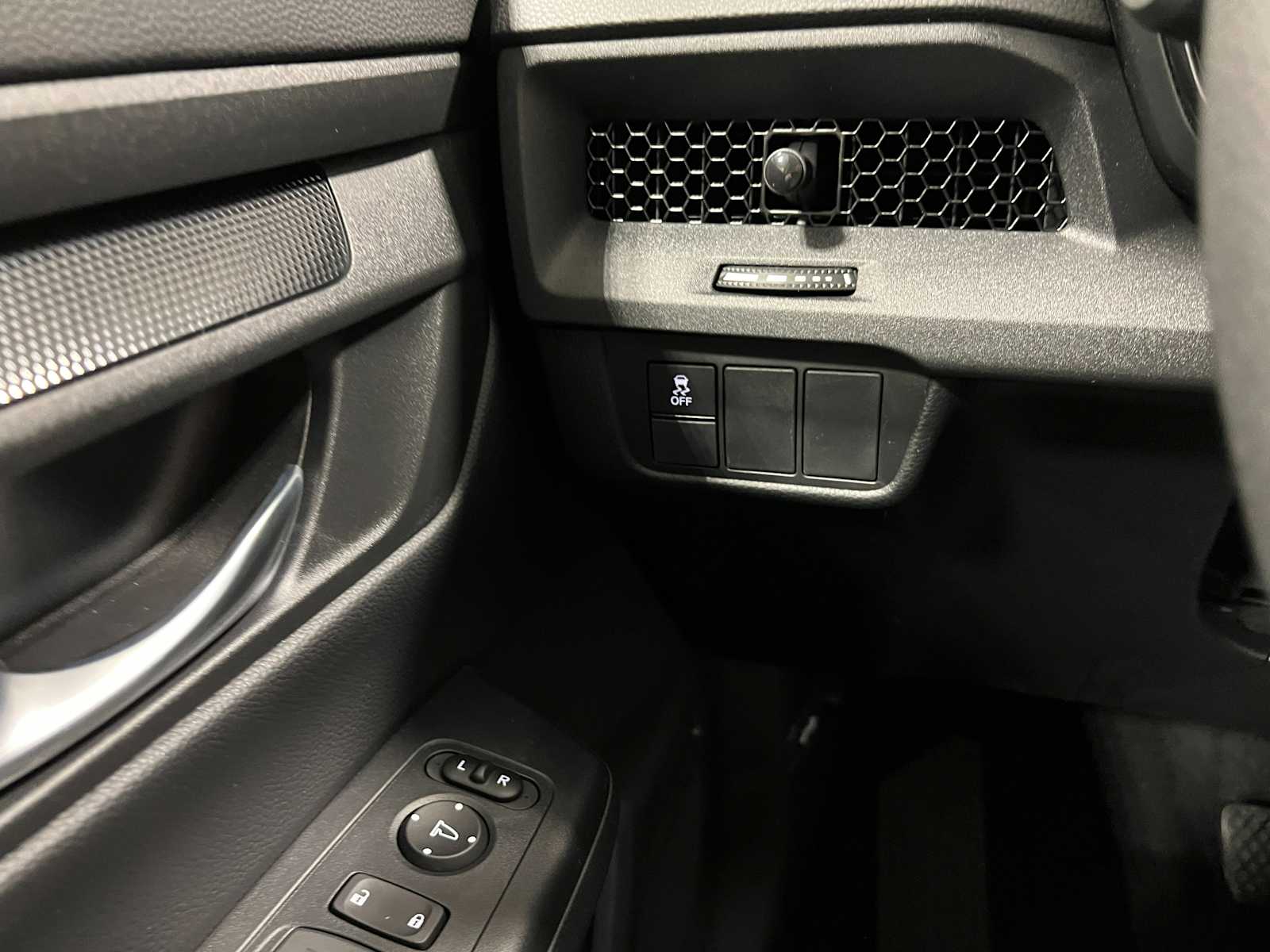 Thumbnail: 2025 Honda CR-V - 16