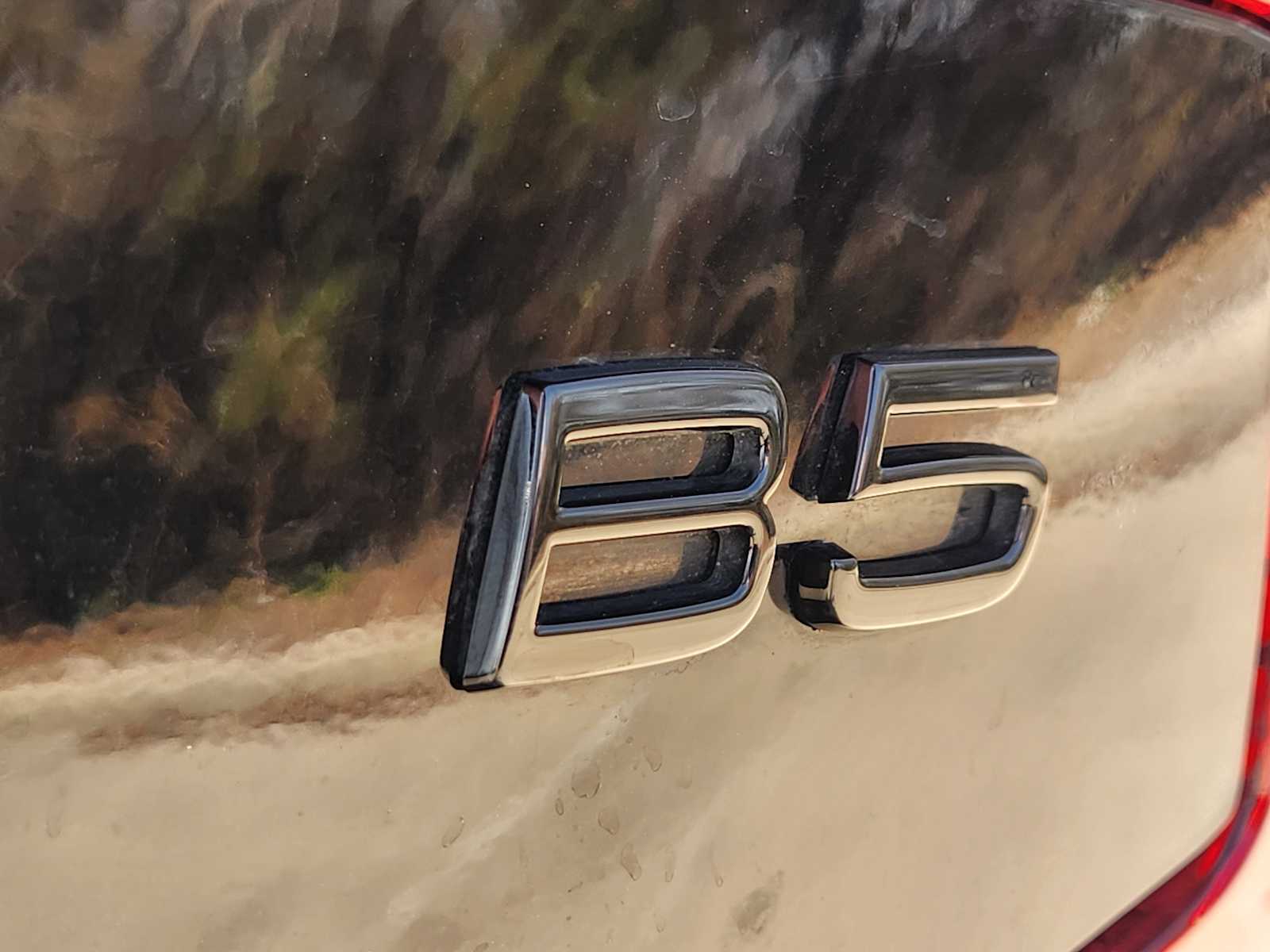 Thumbnail: 2024 Volvo S60 - 7