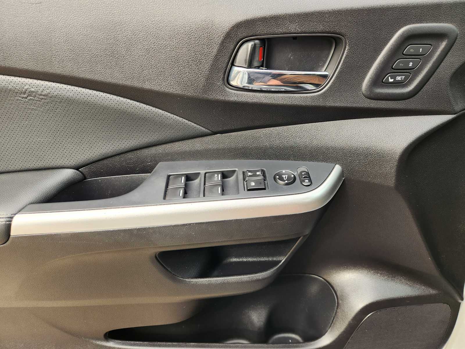 Thumbnail: 2016 Honda CR-V - 29