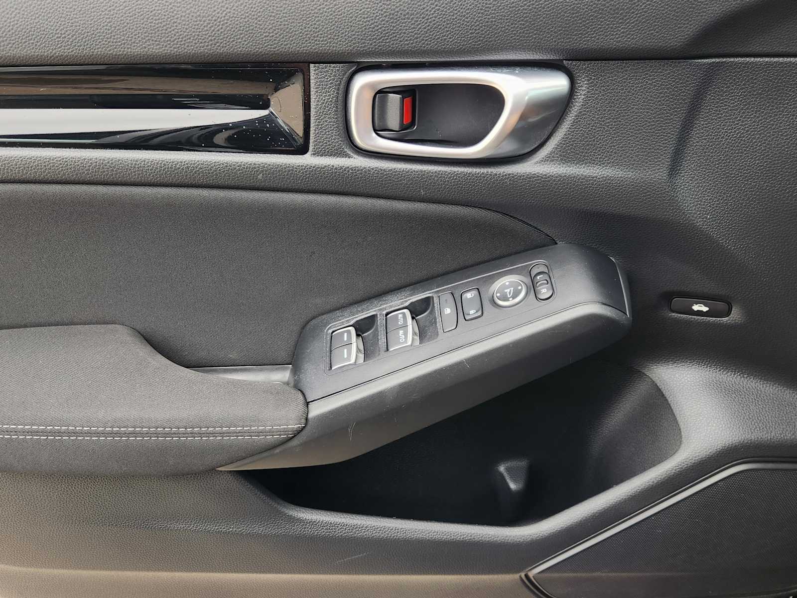 Thumbnail: 2023 Honda Civic - 29