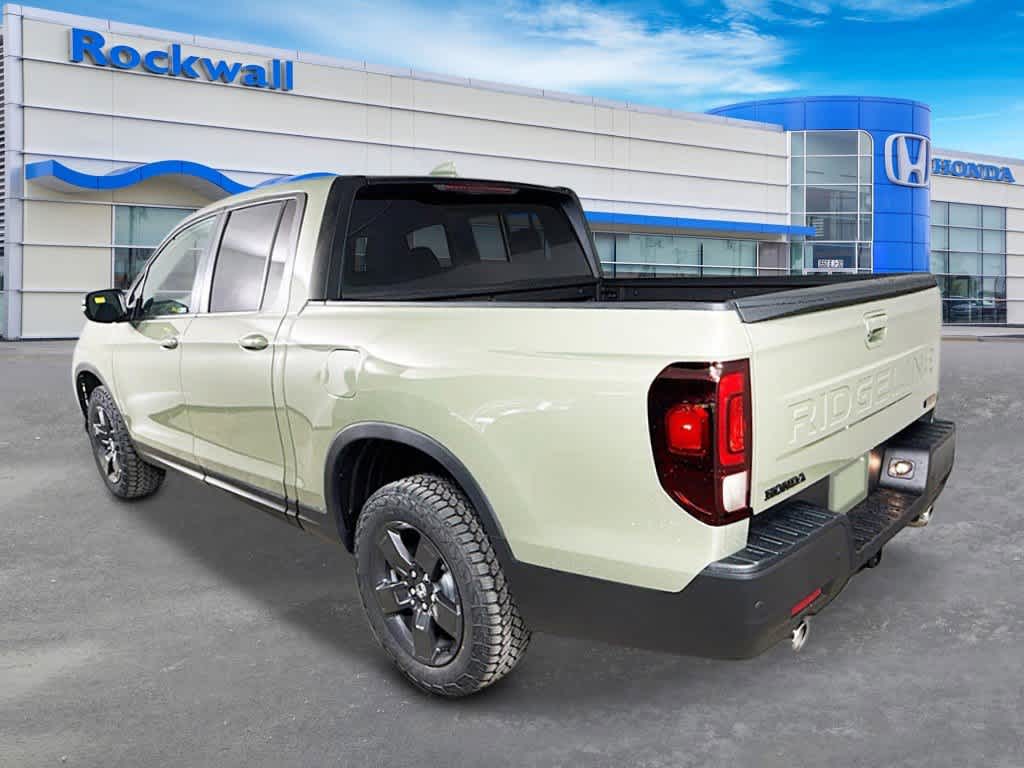 2026 Honda Ridgeline TrailSport photo 3