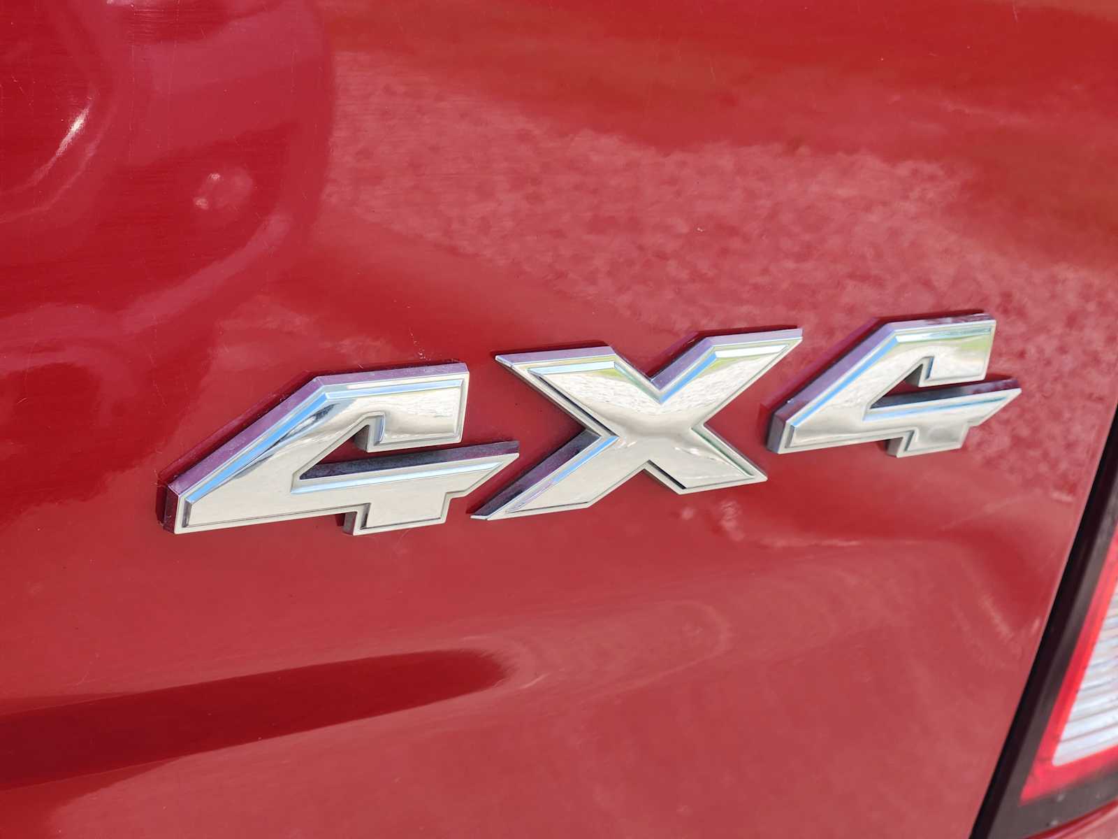 Thumbnail: 2019 RAM 1500 Classic - 8