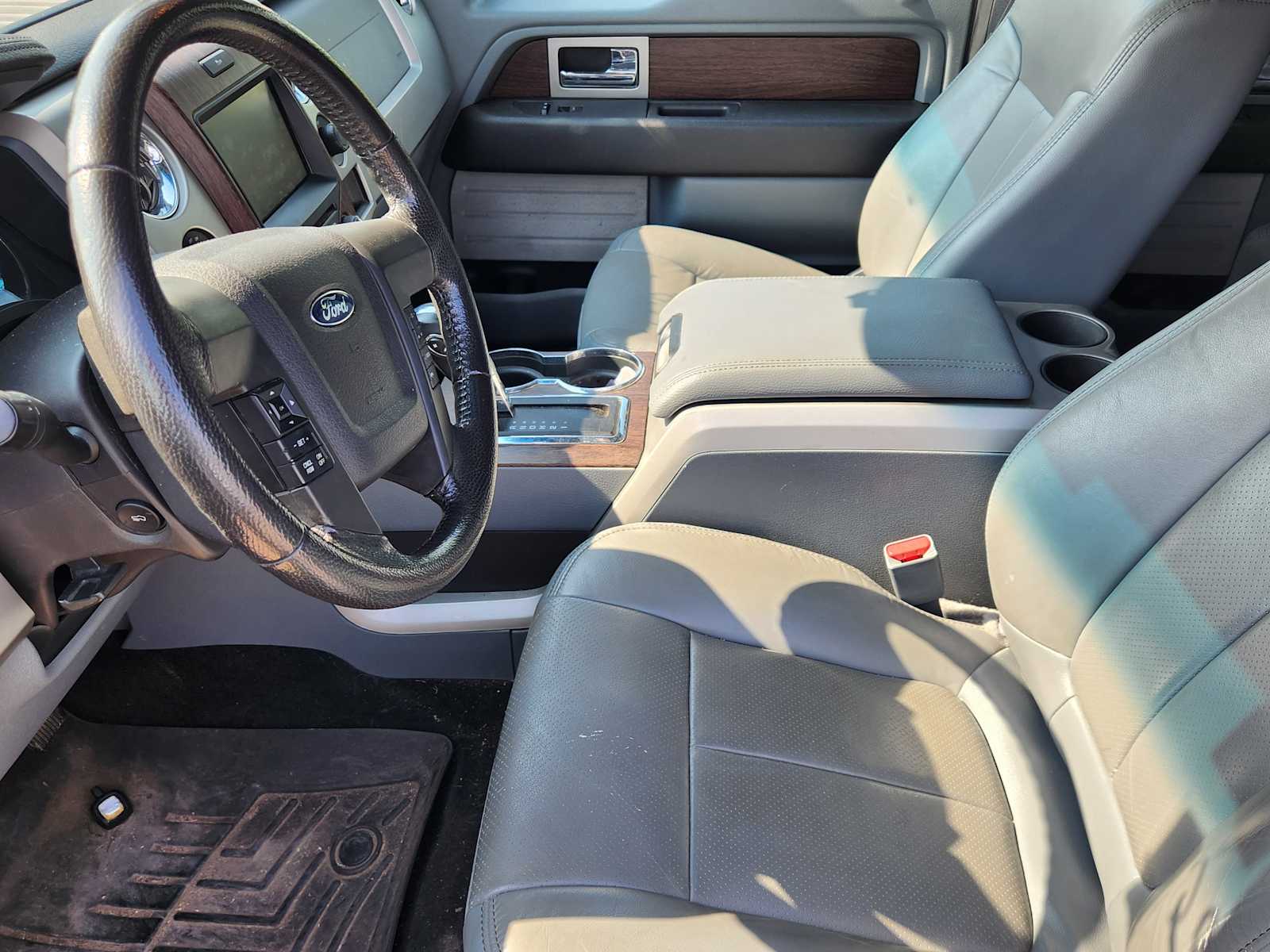 2014 Ford F-150 Lariat 7