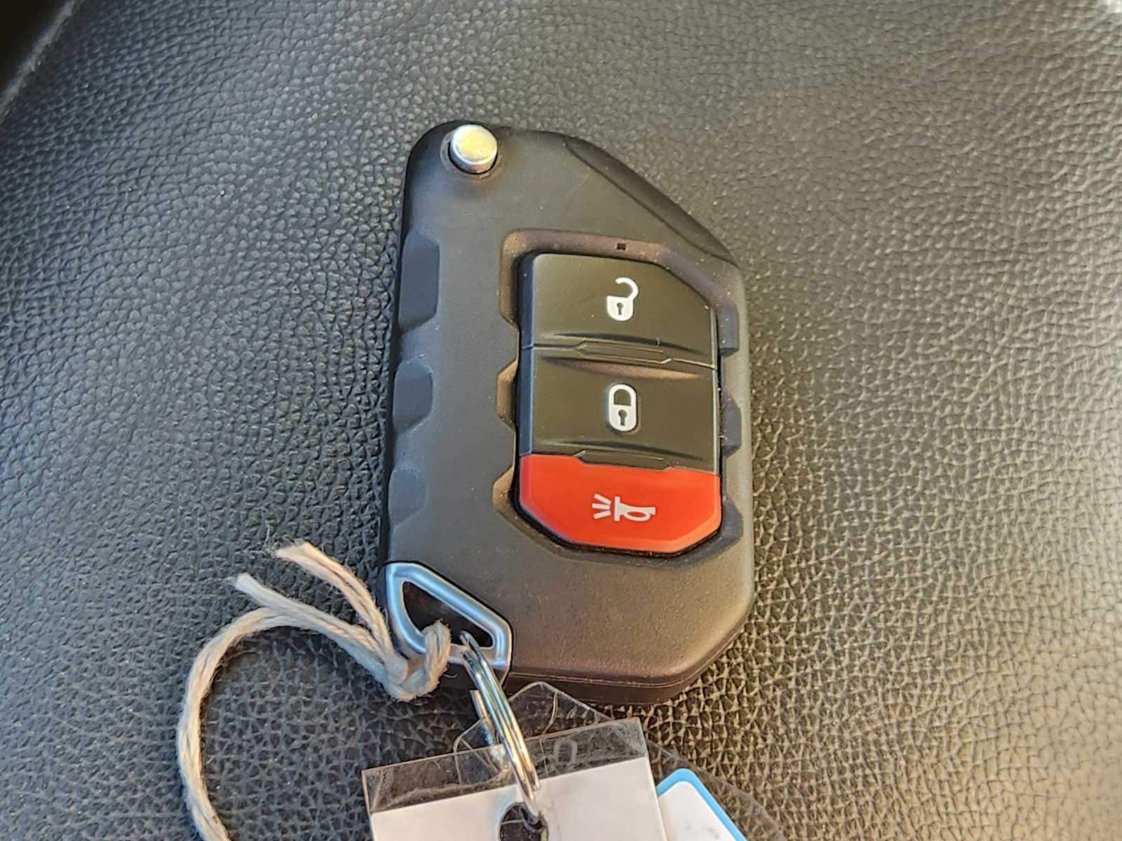 Thumbnail: 2018 Jeep Wrangler - 20