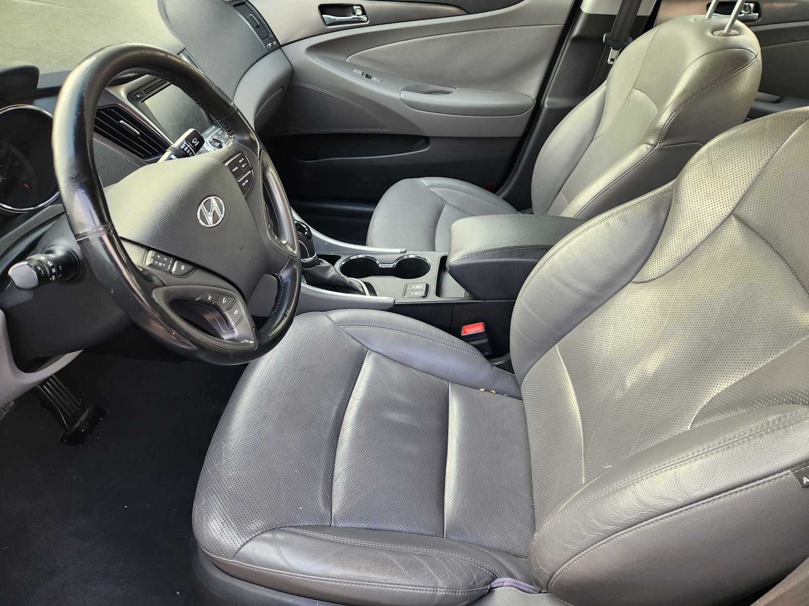 Thumbnail: 2013 Hyundai Sonata - 7